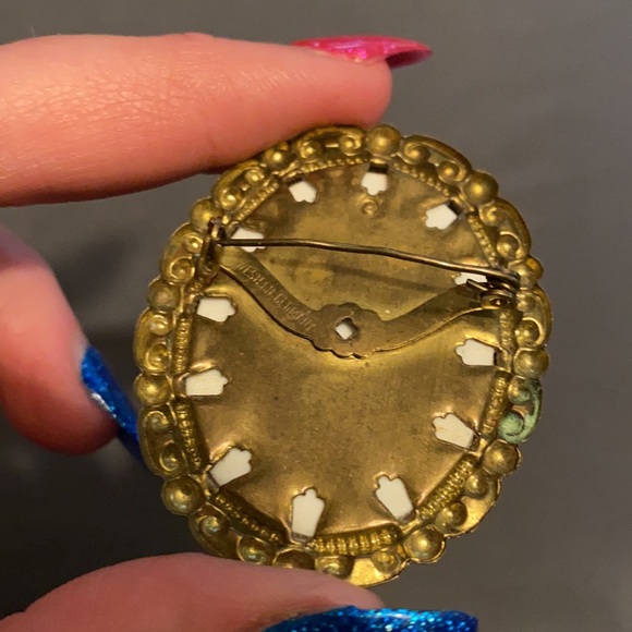 Vintage Western Germany Sugar Glass Brooch - Picture 3 of 5